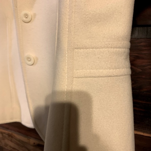 Size 8P French Vanilla Blazer-Petite Sophisticates - Picture 7 of 15